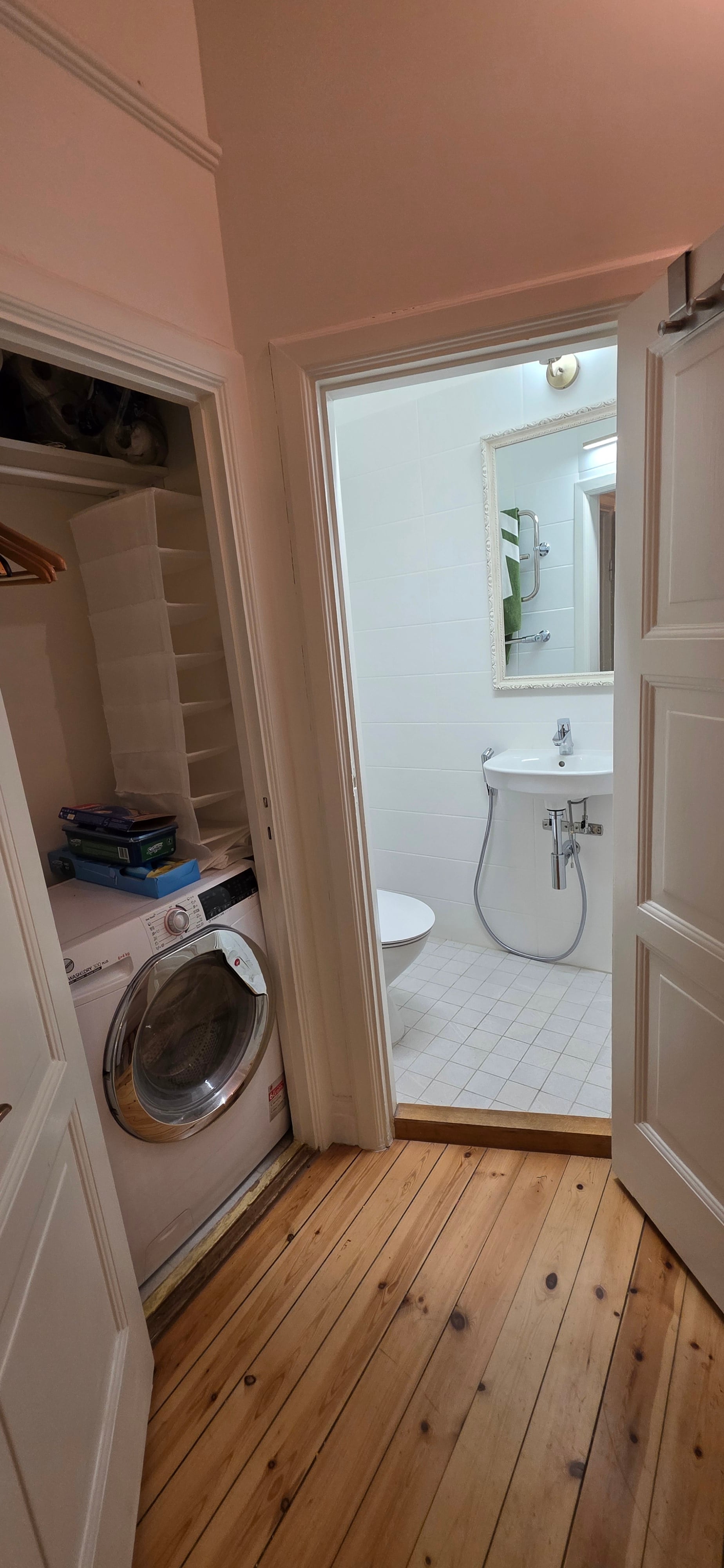 Charmig etta på Östermalm nära Humlegården