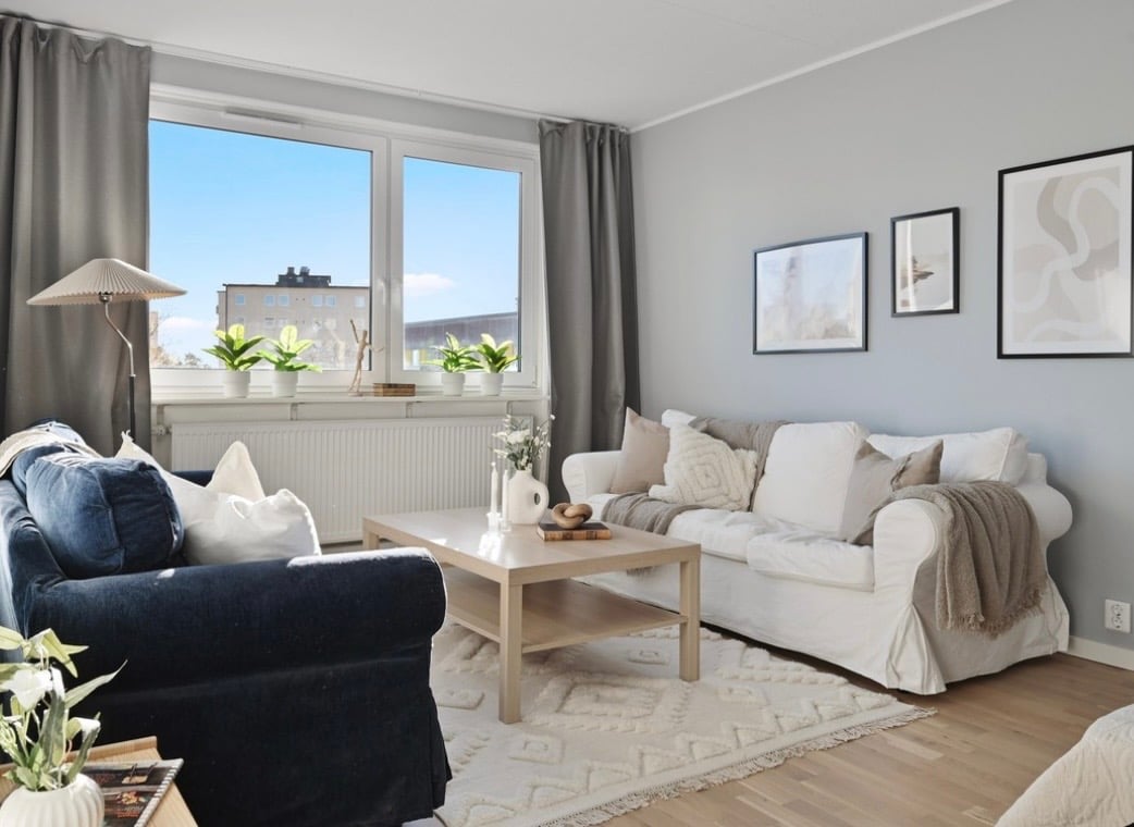 Ljus och Elegant 1,5-Rummare i Täby